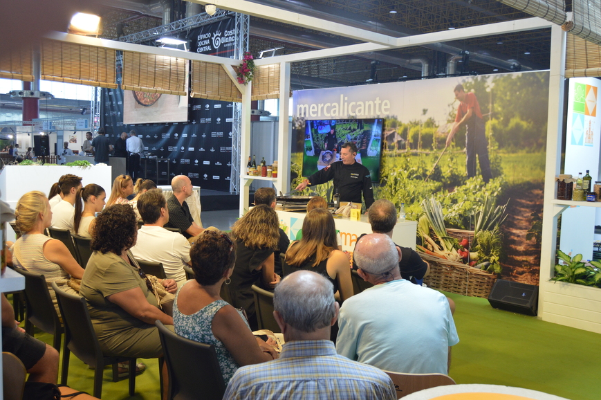 Mercalicante impulsa la cocina de proximidad en Alicante Gastronómica 2024 con degustaciones y showcookings